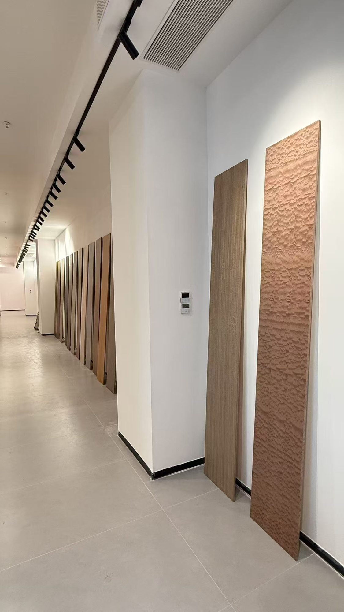 TENWELL veneer sample display area 02